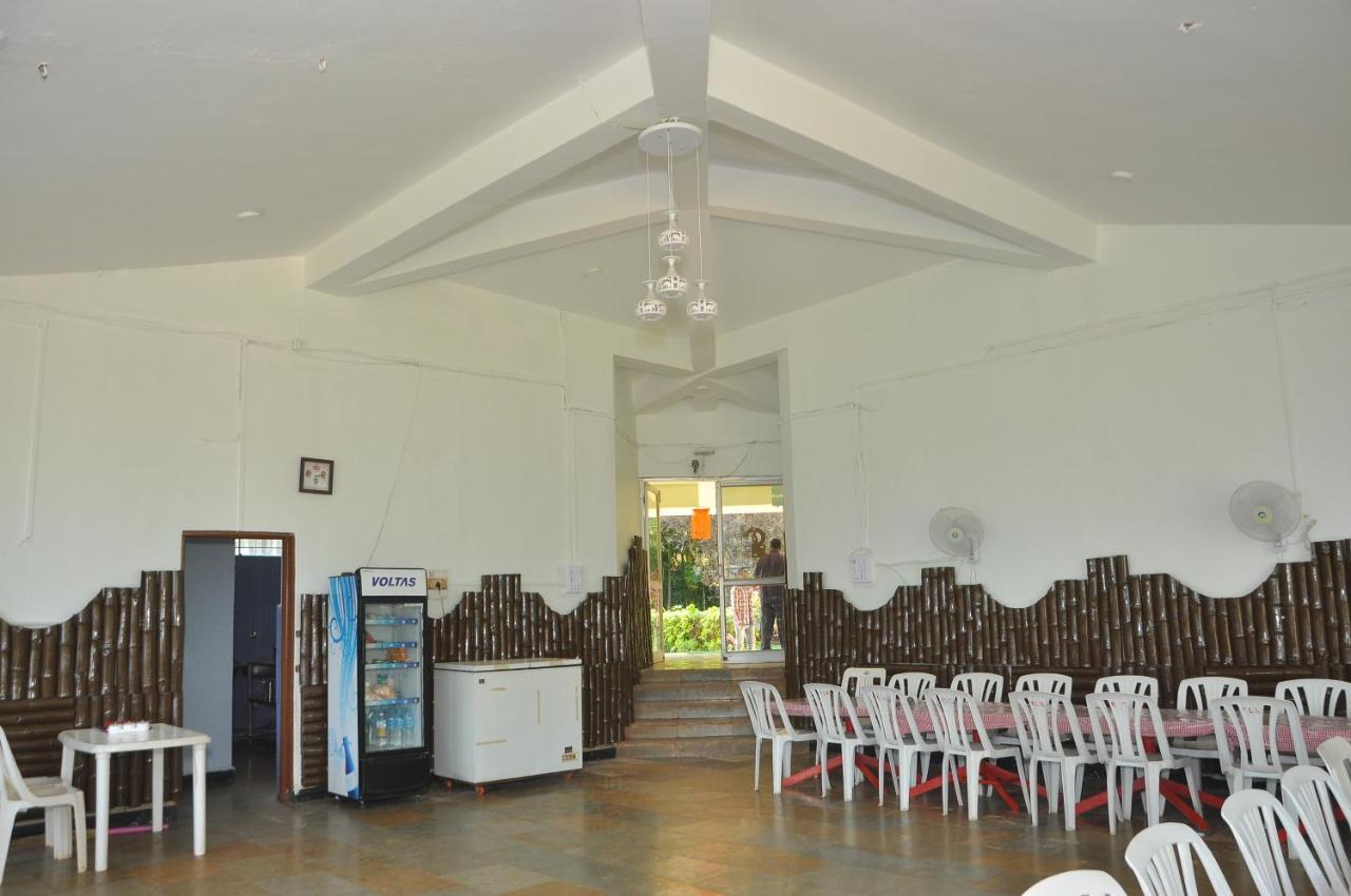 Koyna Lake Resort Koynanagar Exterior foto